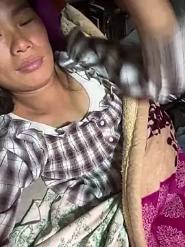 Qinjid002's cam snapshot