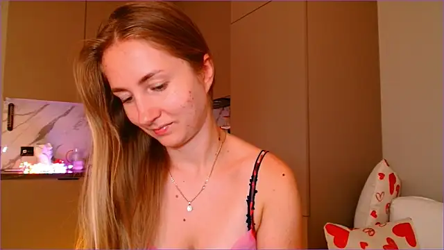 BluueSilk live sex cam