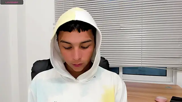 Seductivo_jr's cam snapshot