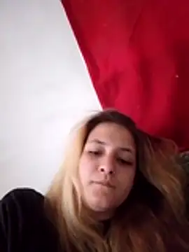 Themaskedgirl21 live sex cam