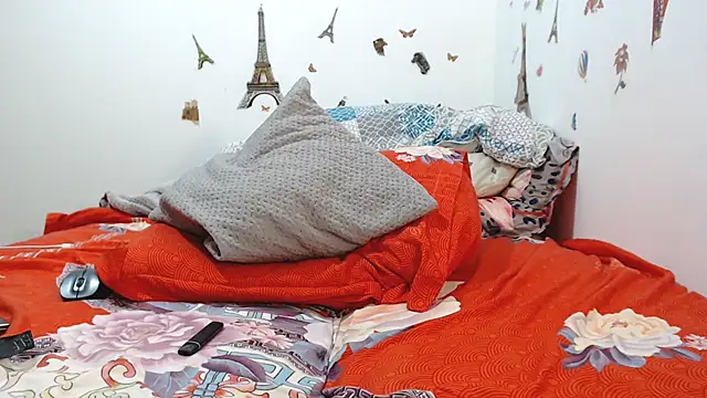 hotmilf4uxxx's cam snapshot