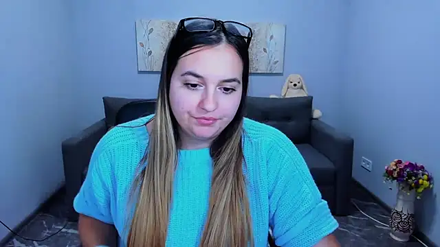 Maria_Bond's cam snapshot