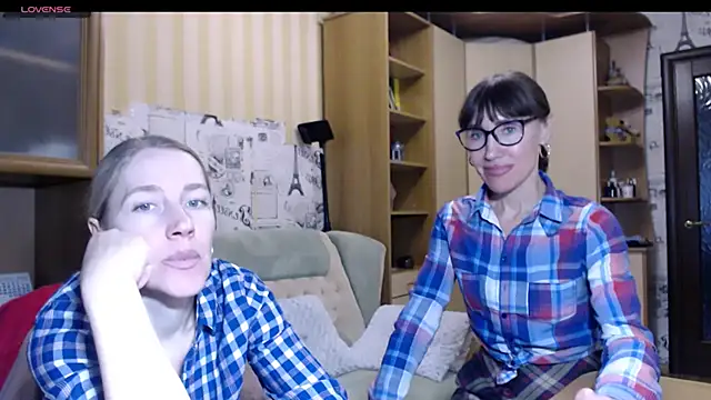 Javelinka's cam snapshot