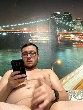 ionut9879 live sex cam