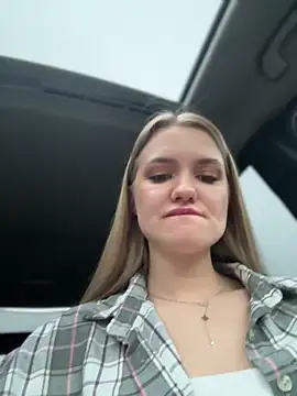 Devill_Angel_'s cam snapshot