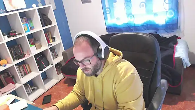 ravingr4d4's cam snapshot