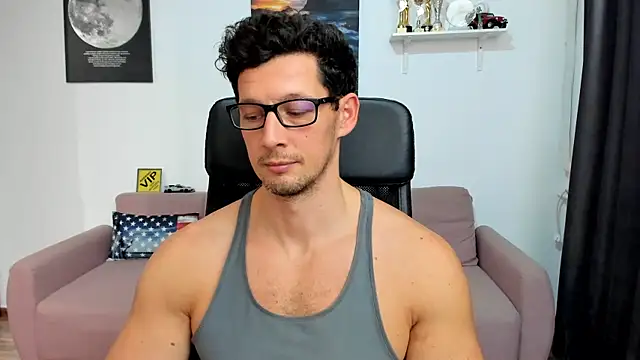 BrutusK08's cam snapshot