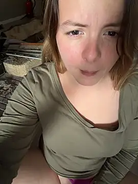 Nina_blain live sex cam