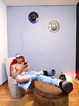 jhonny_thes28's cam snapshot