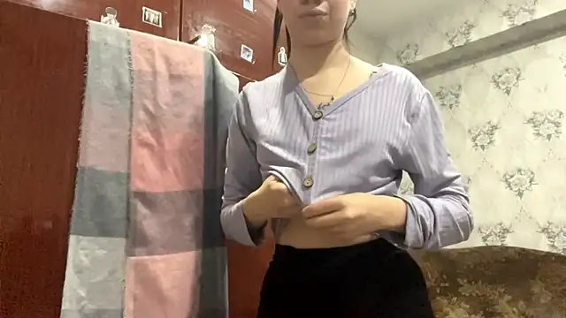 DebbiGoodknight's cam snapshot