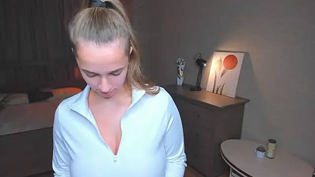 OkDevier's cam snapshot