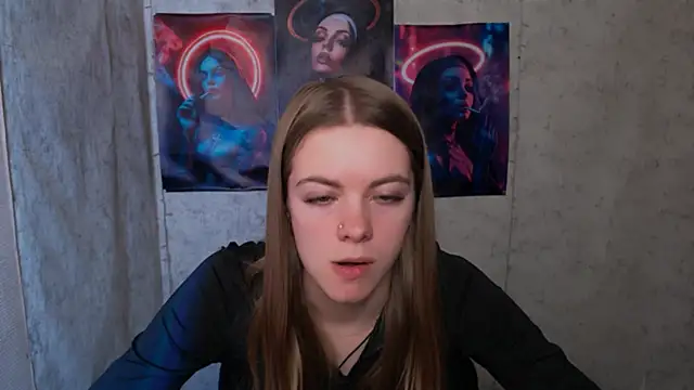 AliceFlirtt_'s cam snapshot