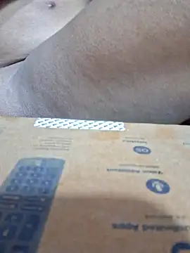 Priya_Bong's cam snapshot