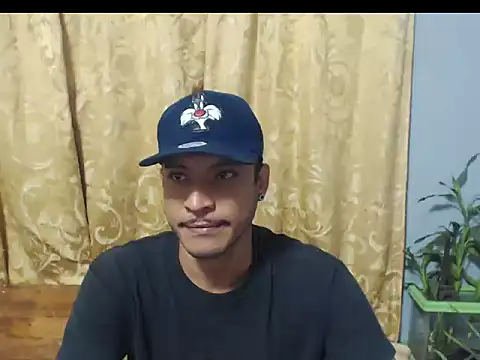 CharlesLeeRay's web cam