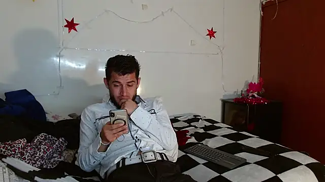 picante70_'s cam snapshot