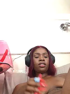 LuciousLips96's cam snapshot