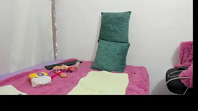 Theran_'s cam snapshot