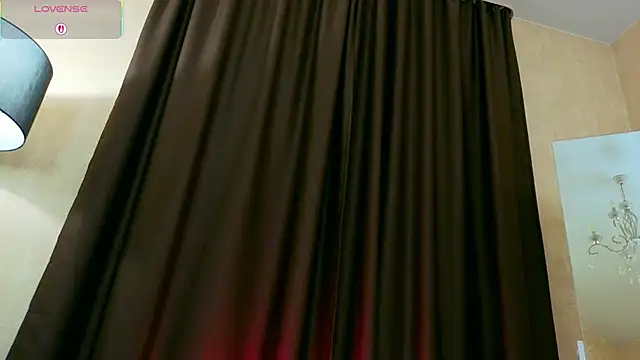 emily_wildflower's cam snapshot