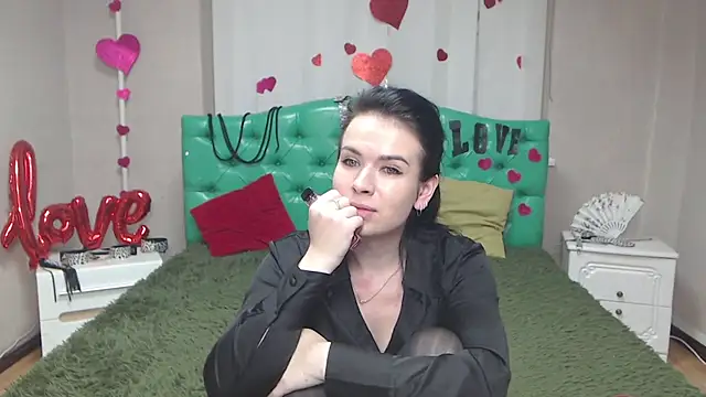 JasmineKouch's cam snapshot