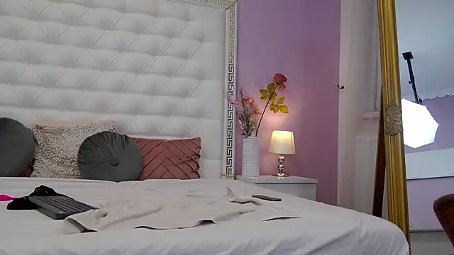 Lenna_Paul's cam snapshot