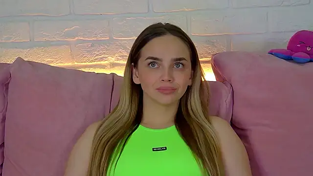 AnitaVenture's cam snapshot