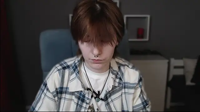 guitarandangell's cam snapshot