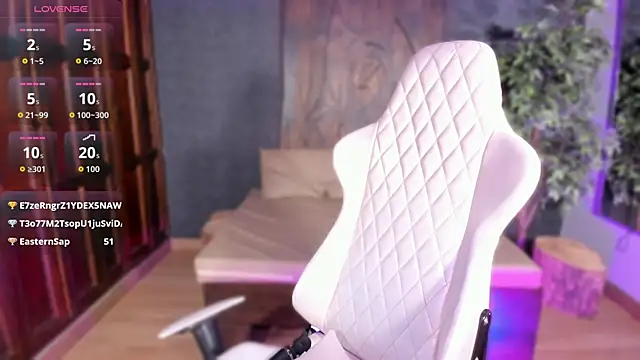 Evelynn's cam snapshot