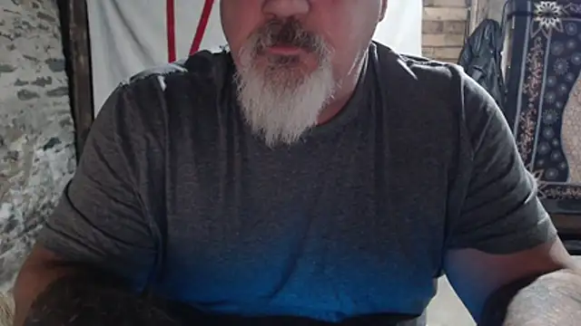 Newfiesausage1972's web cam