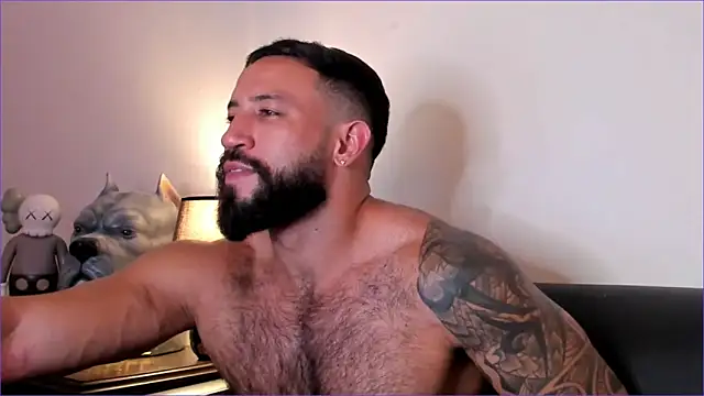 BradLeon_'s cam snapshot