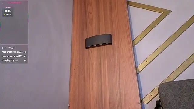 Emma_gatess's cam snapshot