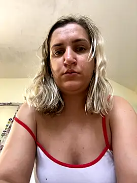 Bia_sexynovaes's cam snapshot