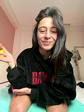 SOFIASWEETSECRETT live sex cam