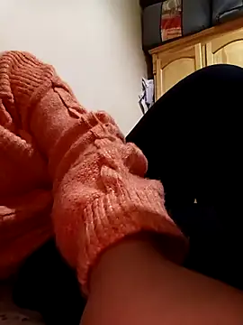 Mroma89six's cam snapshot