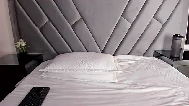 nataliee_foster's cam snapshot