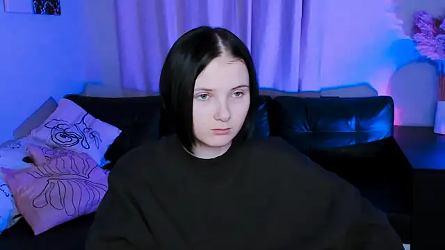 Leila_xxBaby's cam snapshot