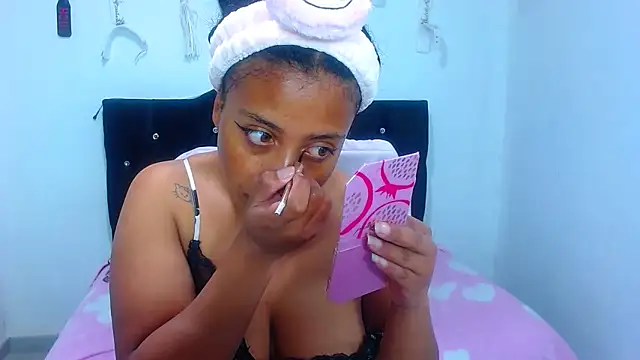 Gabi_Jhons_23's cam snapshot