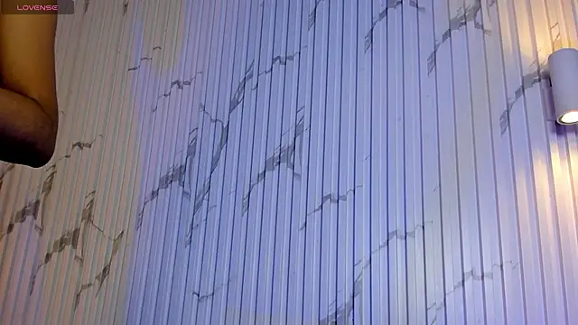 Missdionne_curly's cam snapshot