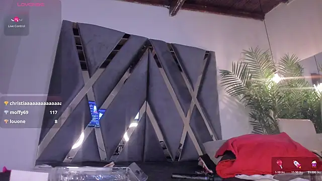 alessandra_wells's cam snapshot