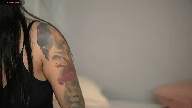 AvaMercer live sex cam