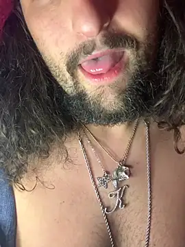 BobbyQ29 live sex cam