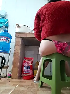 July-Asian's cam snapshot