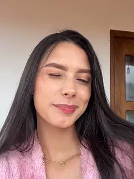 Lauraxx69 live sex cam