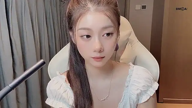 Makinghappymyself_ live sex cam