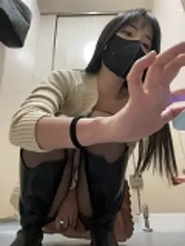 xiao-Lin live sex cam