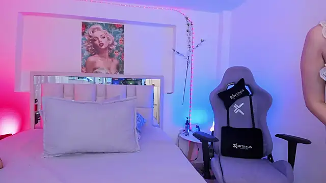 Samanta_roberts1's cam snapshot