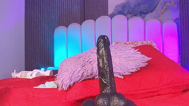 jones_maddy_'s cam snapshot