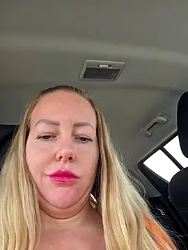 Jassy_Foxy live sex cam