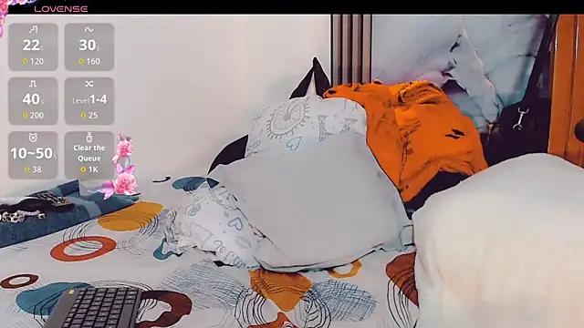 khiara_moretti live sex cam