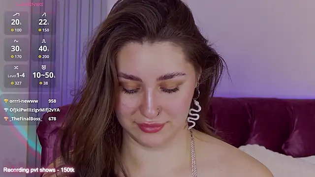 KiraBarlows live sex cam