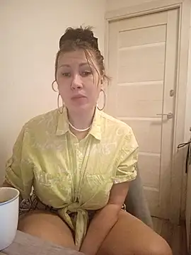 ROXOLANAA_SEXY live sex cam